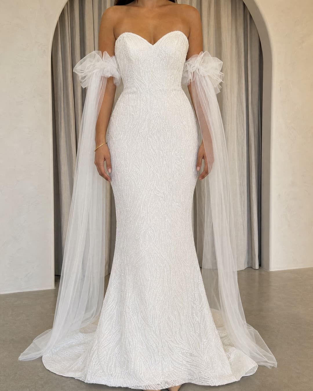 The Esma Dress, Ivoor galajurk