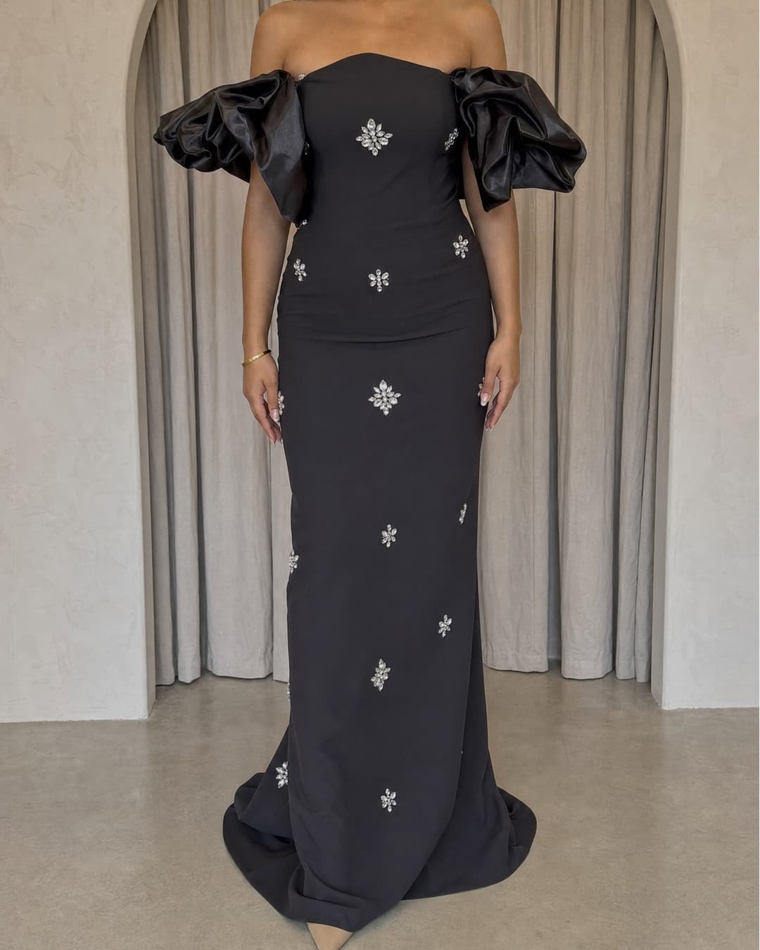 The Fay Dress, Zwart galajurk